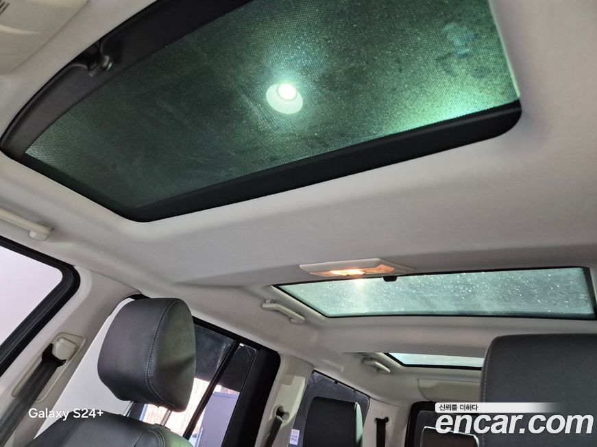 Land Rover Discovery 2016