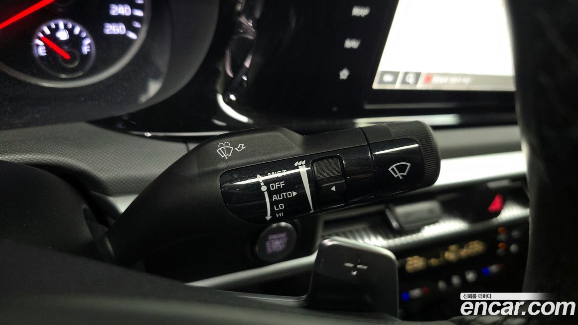 Kia K5 2023