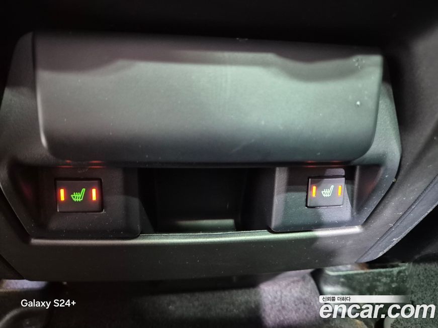 Land Rover Discovery 2016