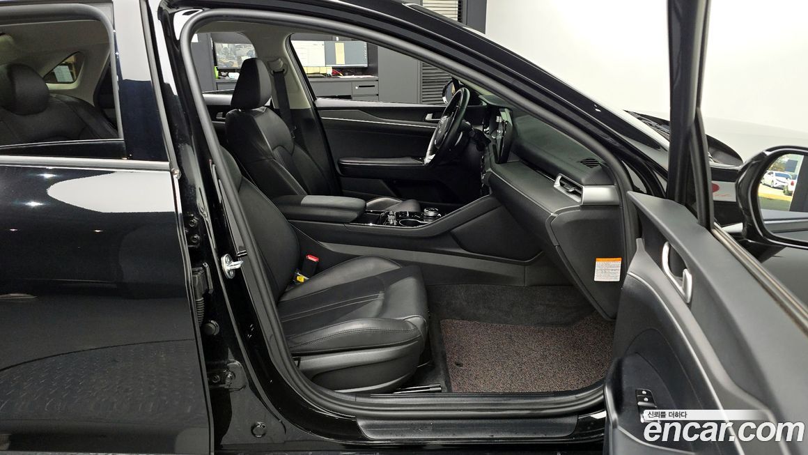 Kia K5 2023