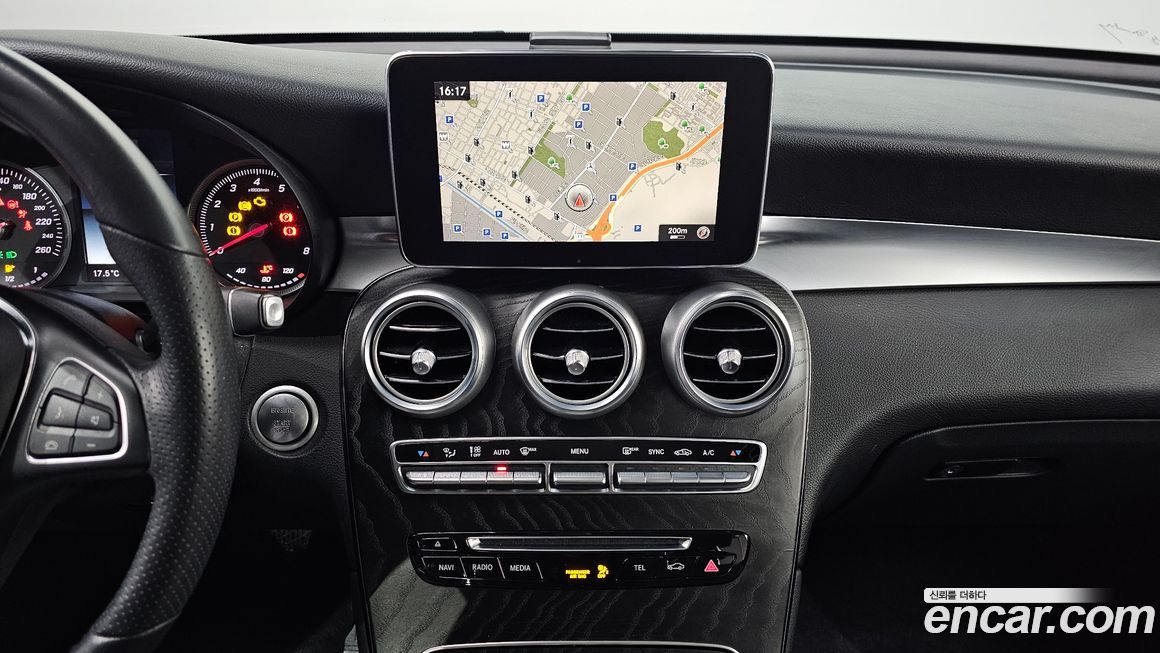 Mercedes-Benz GLC-Class 2019