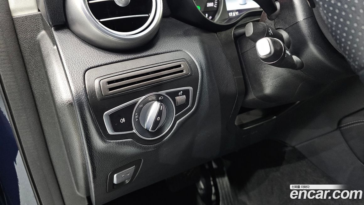 Mercedes-Benz GLC-Class 2019