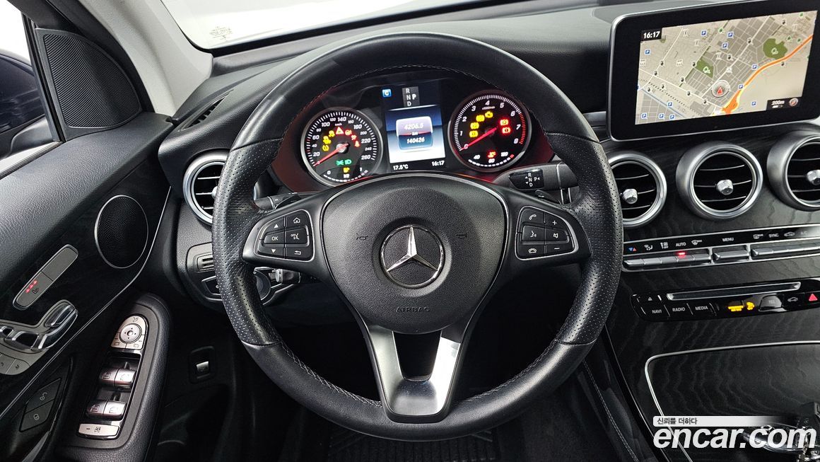 Mercedes-Benz GLC-Class 2019