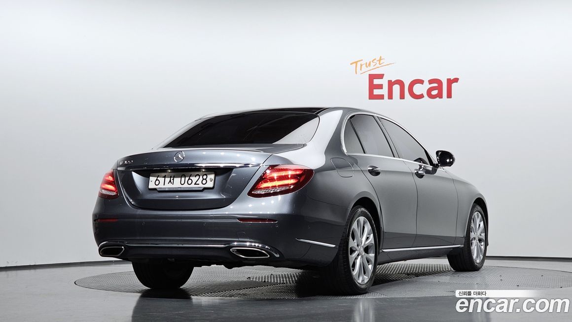 Mercedes-Benz E-Class 2017