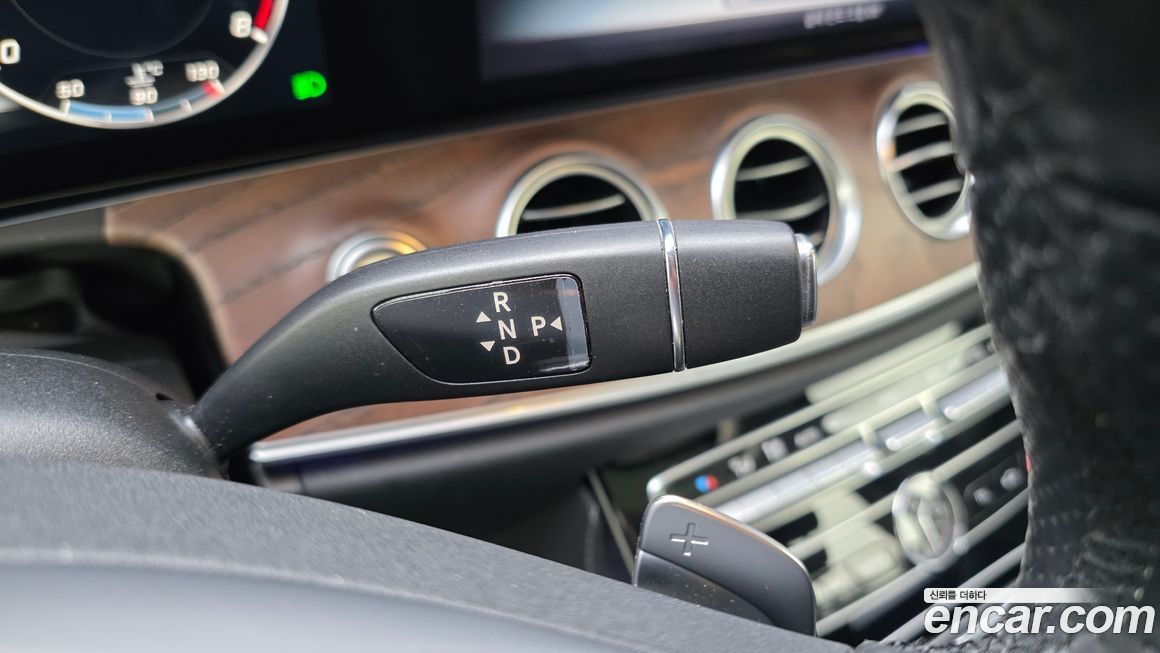 Mercedes-Benz E-Class 2017