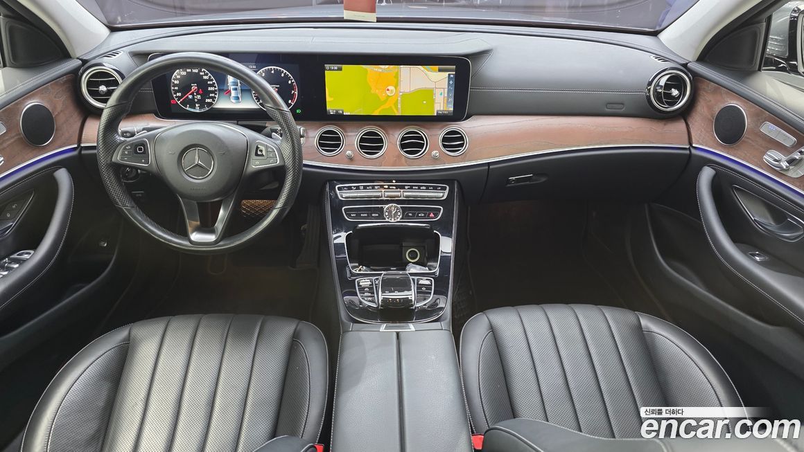 Mercedes-Benz E-Class 2017