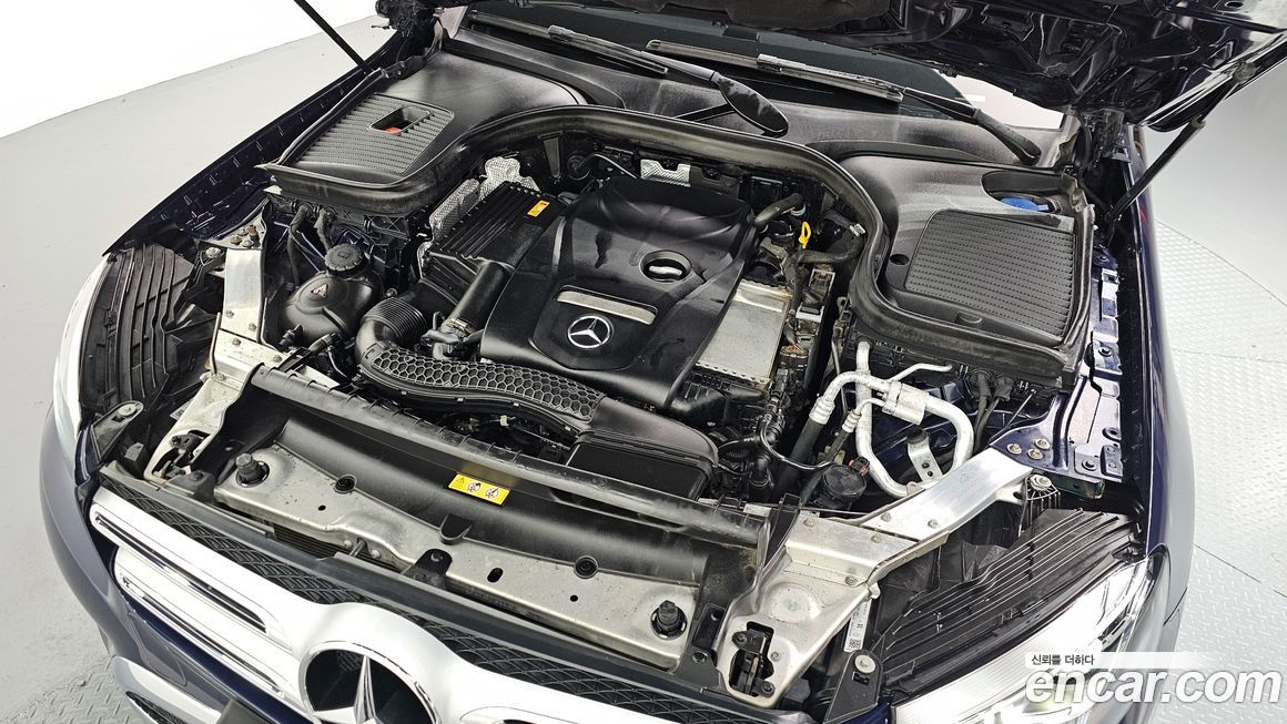 Mercedes-Benz GLC-Class 2019