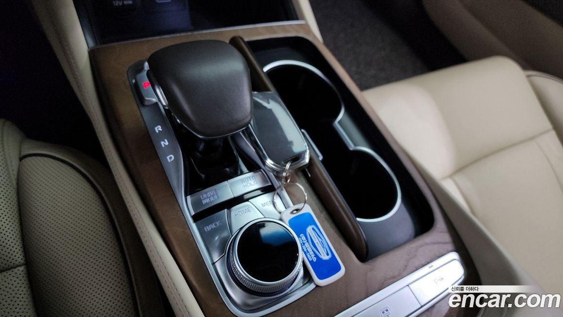 Kia K9 2019