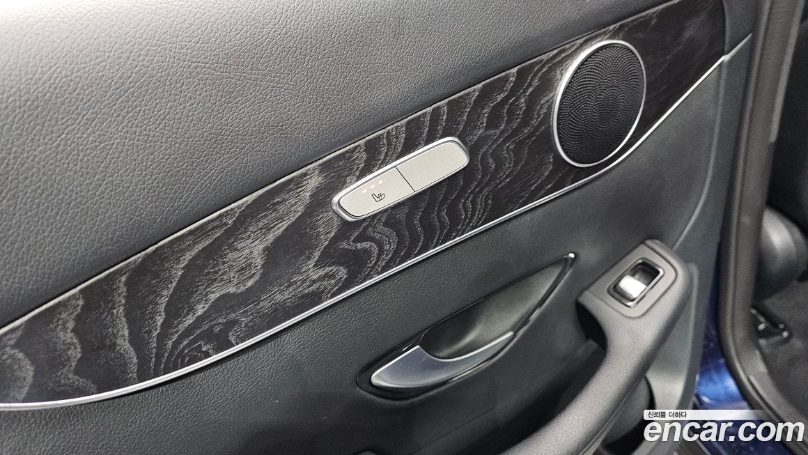 Mercedes-Benz GLC-Class 2019