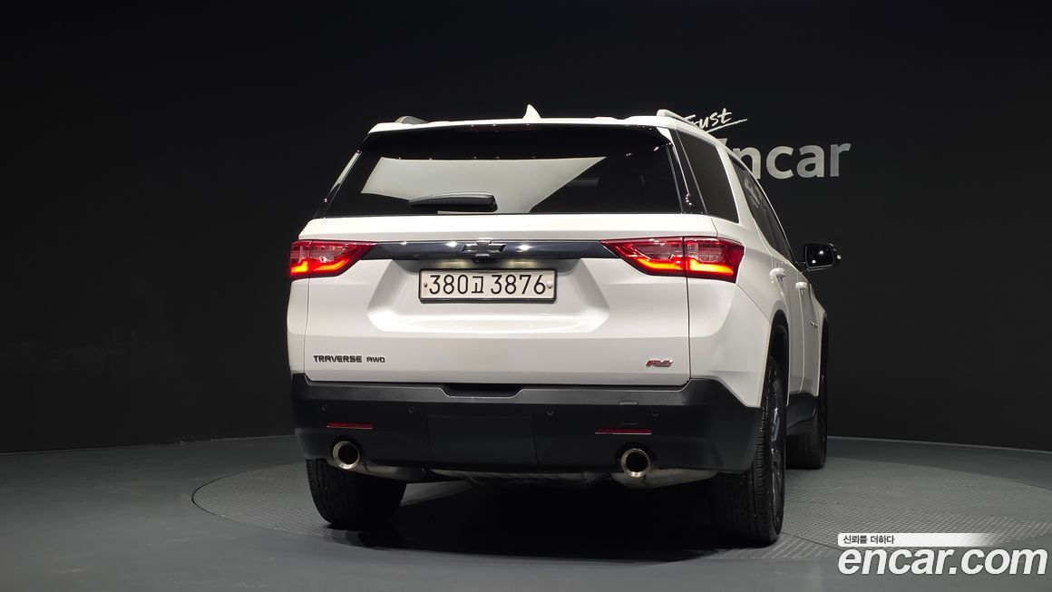 ChevroletGMDaewoo Traverse 2021