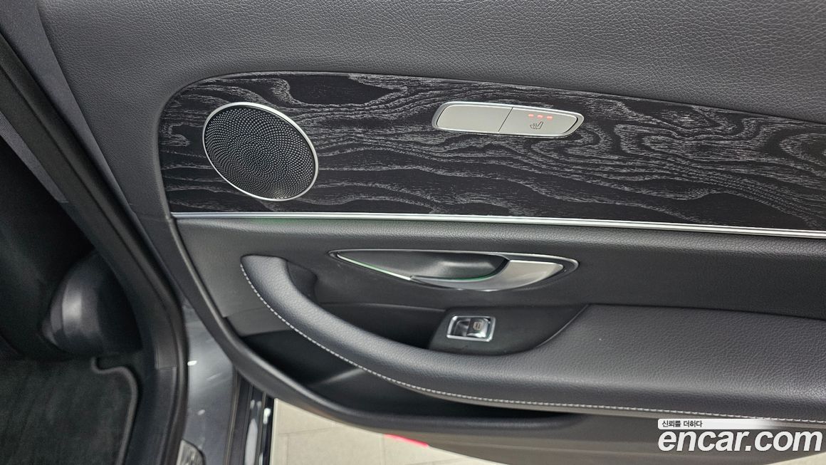 Mercedes-Benz E-Class 2018
