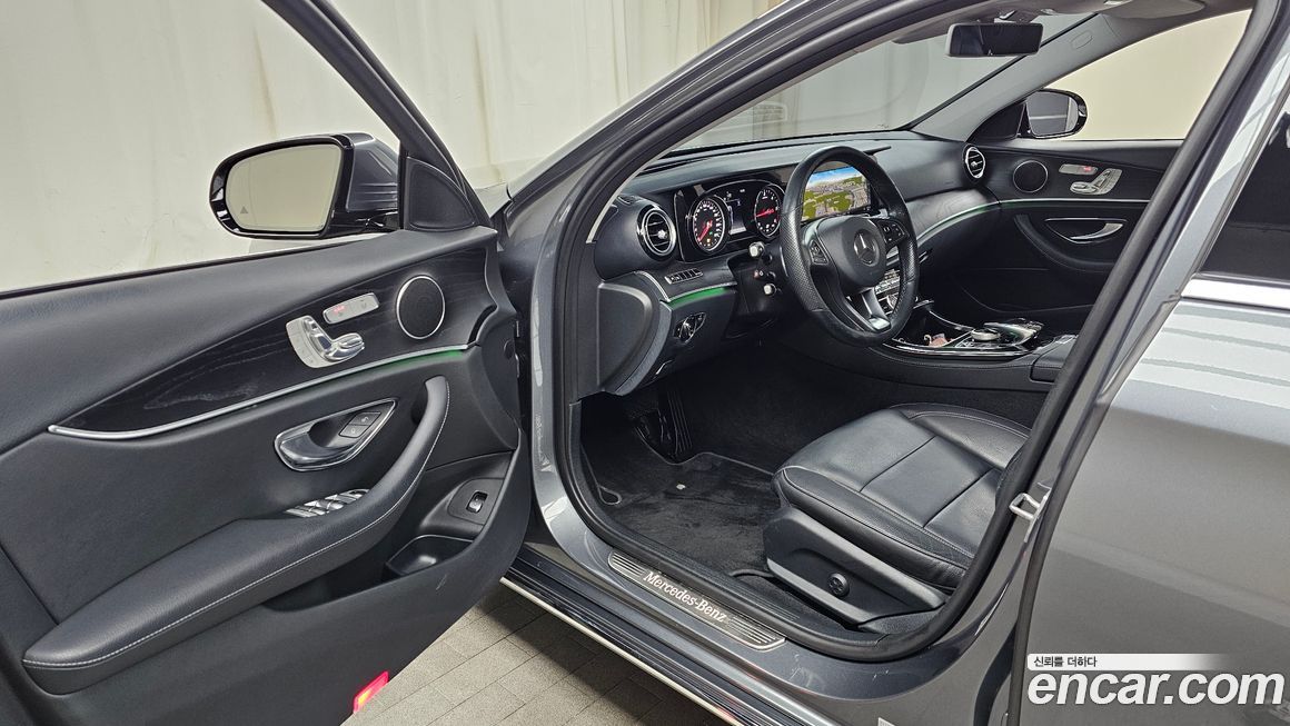 Mercedes-Benz E-Class 2018