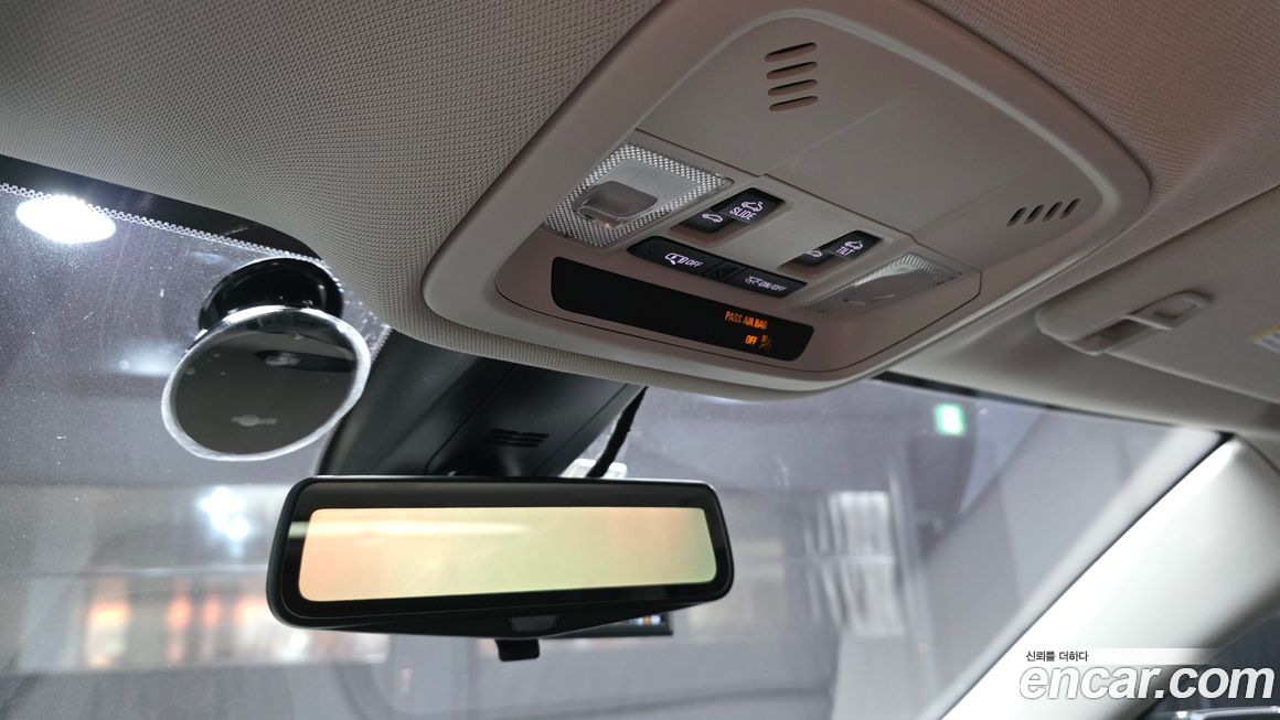ChevroletGMDaewoo Traverse 2021