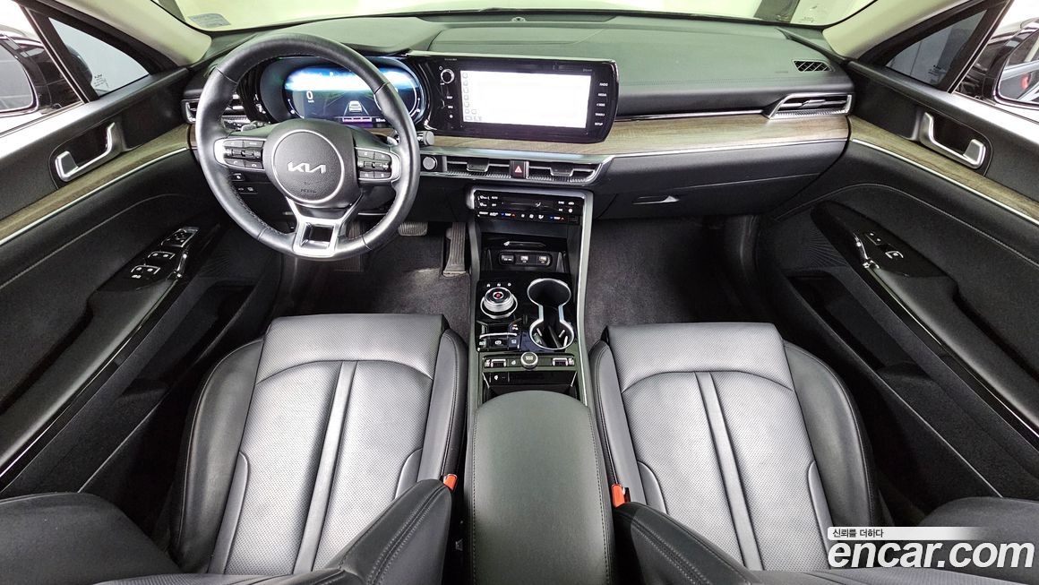 Kia K5 2023