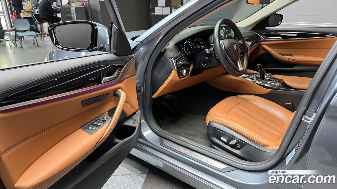 BMW 5-Series 2018