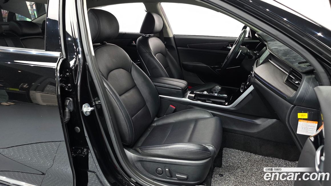 Kia K7 2021