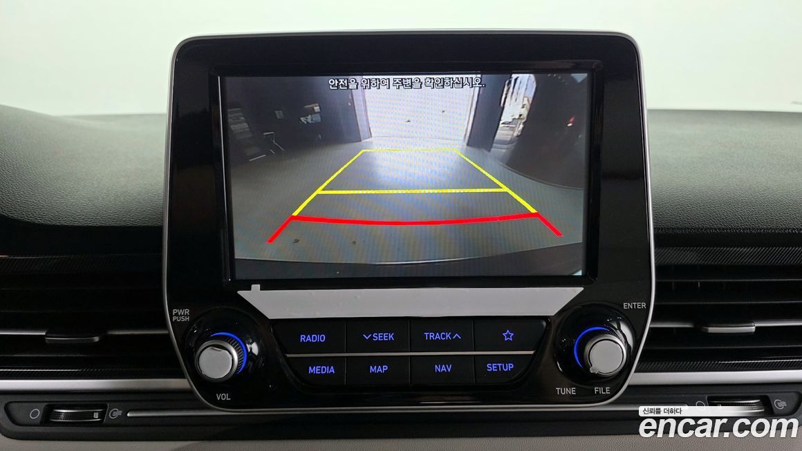 Hyundai Starex 2019