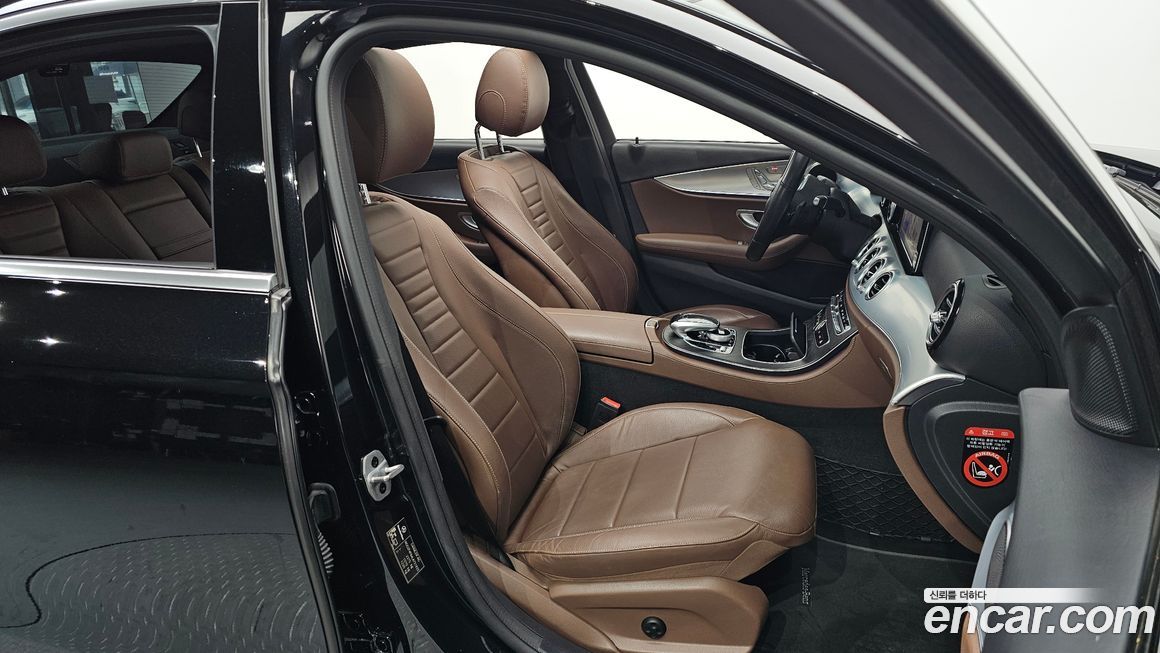 Mercedes-Benz E-Class 2020