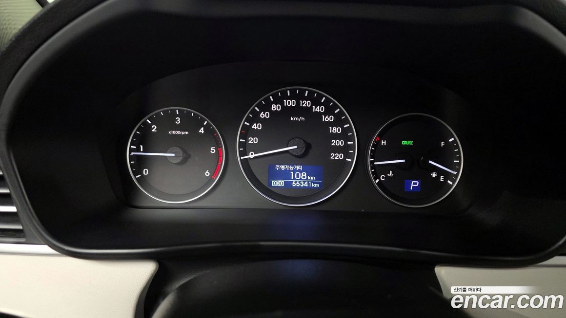 Hyundai Starex 2019