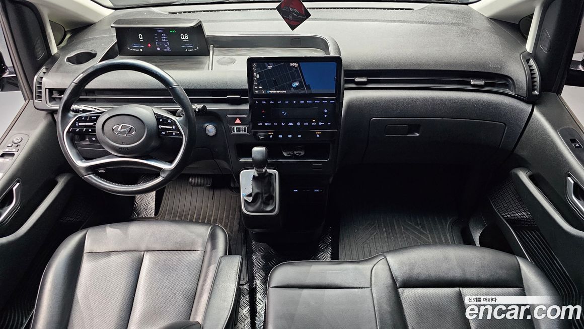Hyundai Staria 2023