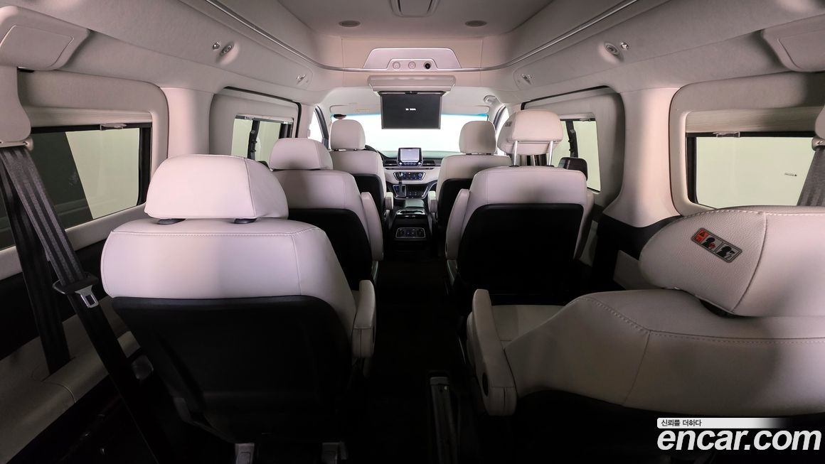 Hyundai Starex 2019