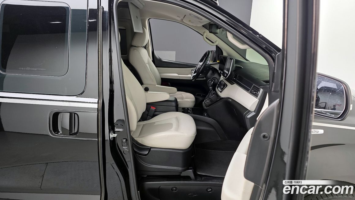 Hyundai Starex 2019