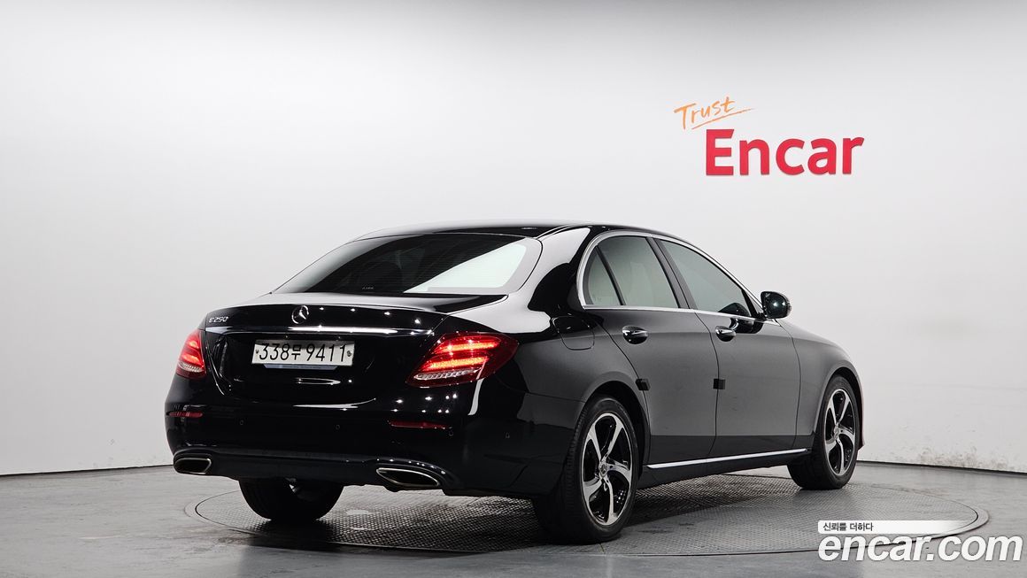 Mercedes-Benz E-Class 2020