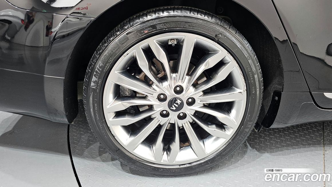 Kia K7 2021