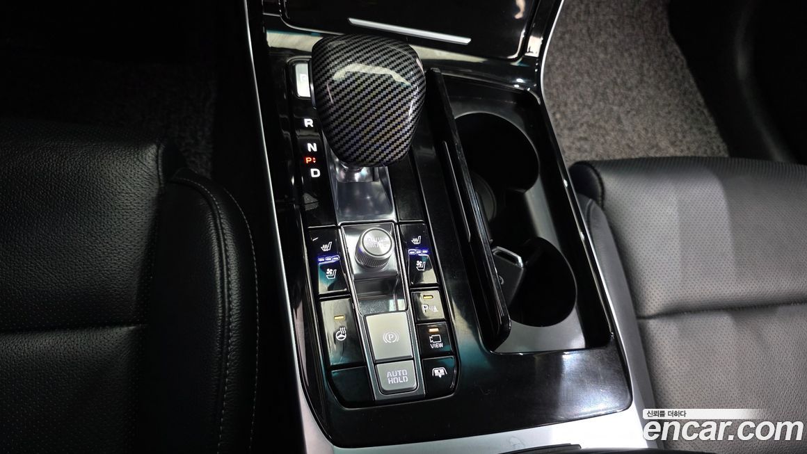 Kia K7 2021