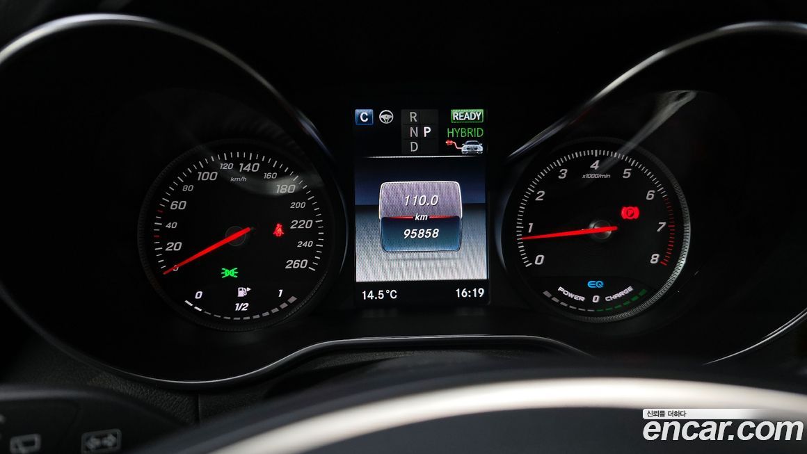 Mercedes-Benz GLC-Class 2019