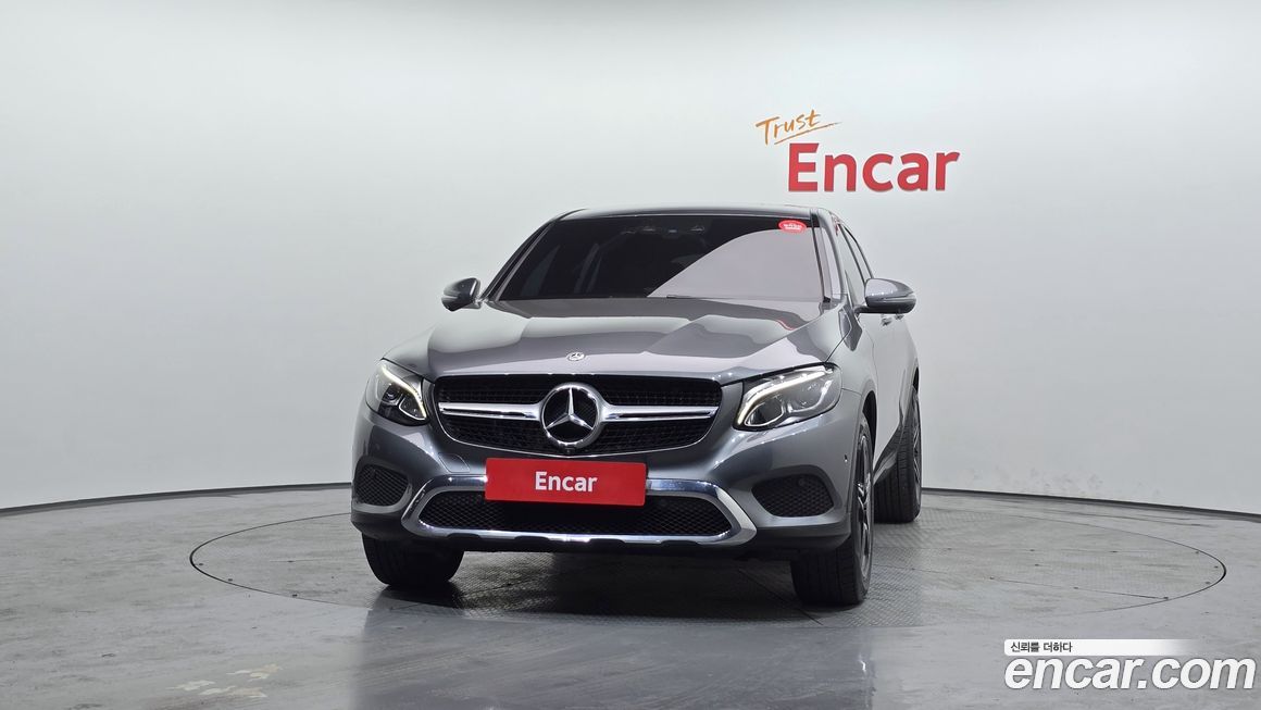 Mercedes-Benz GLC-Class 2019