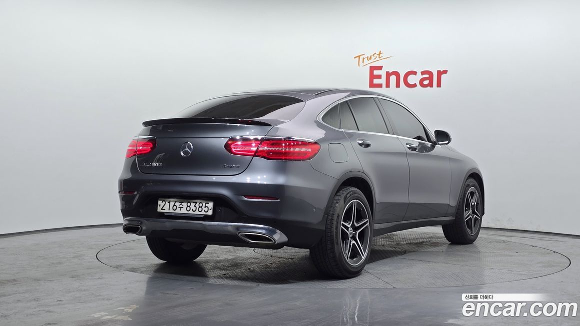 Mercedes-Benz GLC-Class 2019