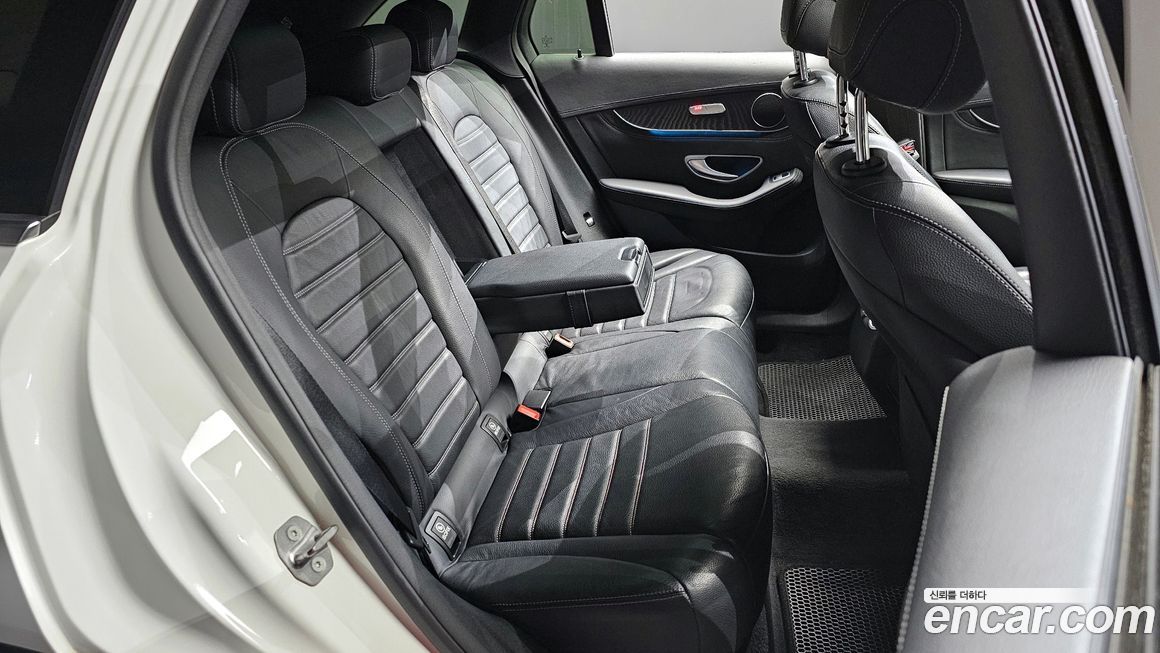 Mercedes-Benz GLC-Class 2017