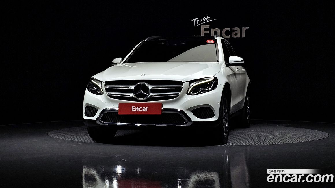 Mercedes-Benz GLC-Class 2017