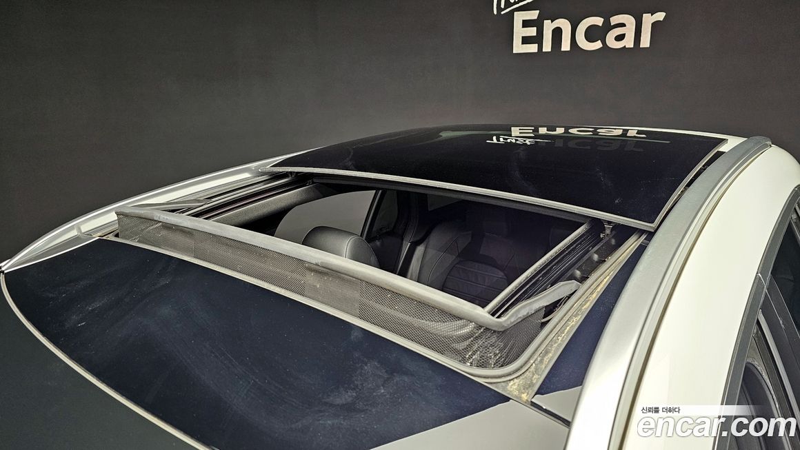 Mercedes-Benz GLC-Class 2017