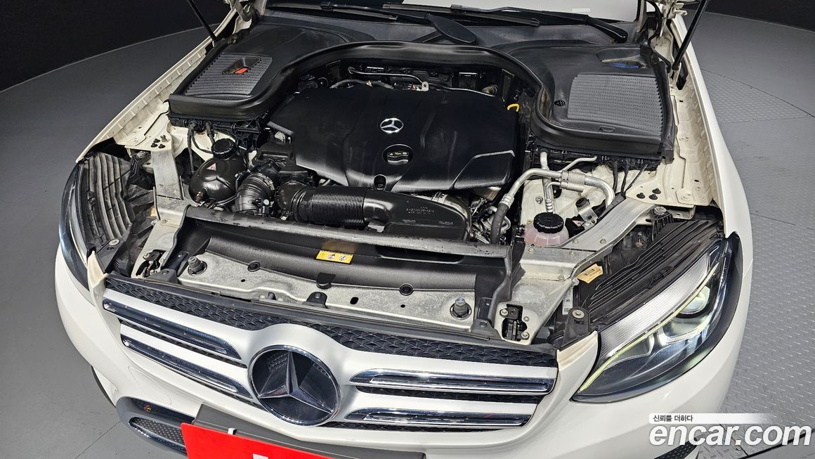 Mercedes-Benz GLC-Class 2017