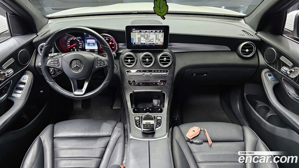 Mercedes-Benz GLC-Class 2017