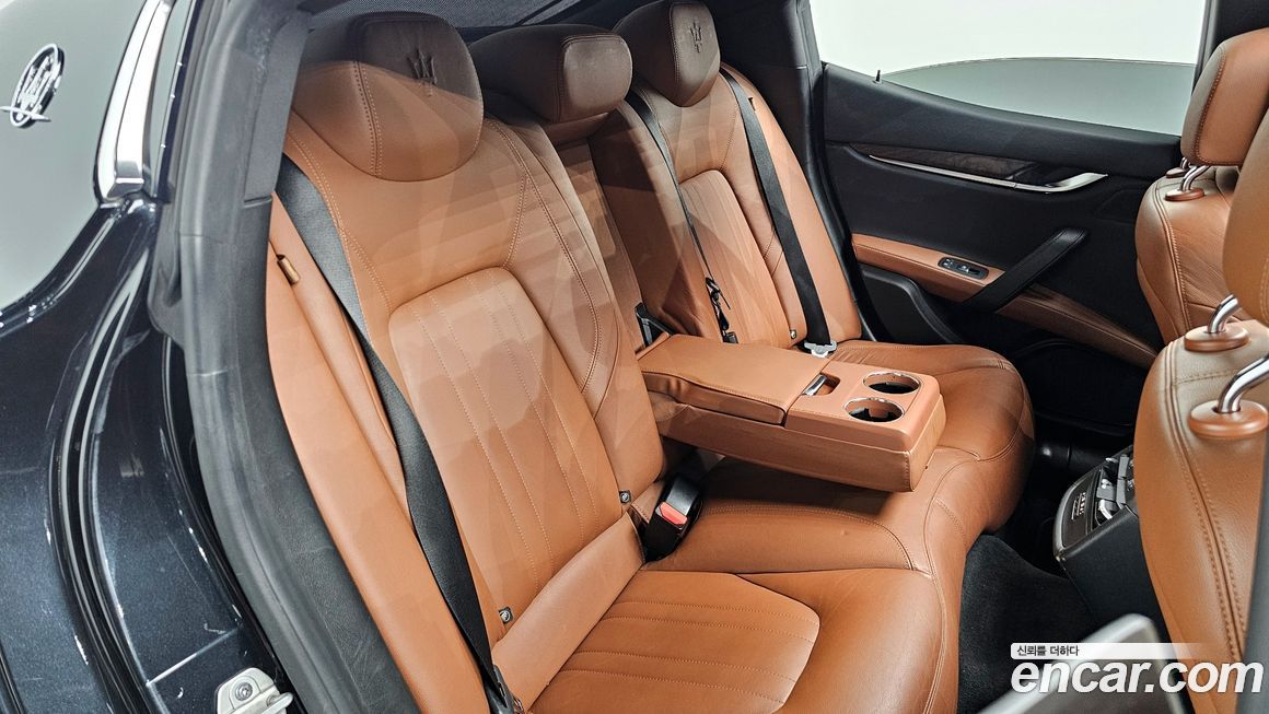 Maserati Ghibli 2019