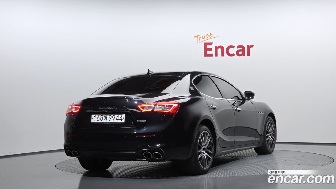 Maserati Ghibli 2019
