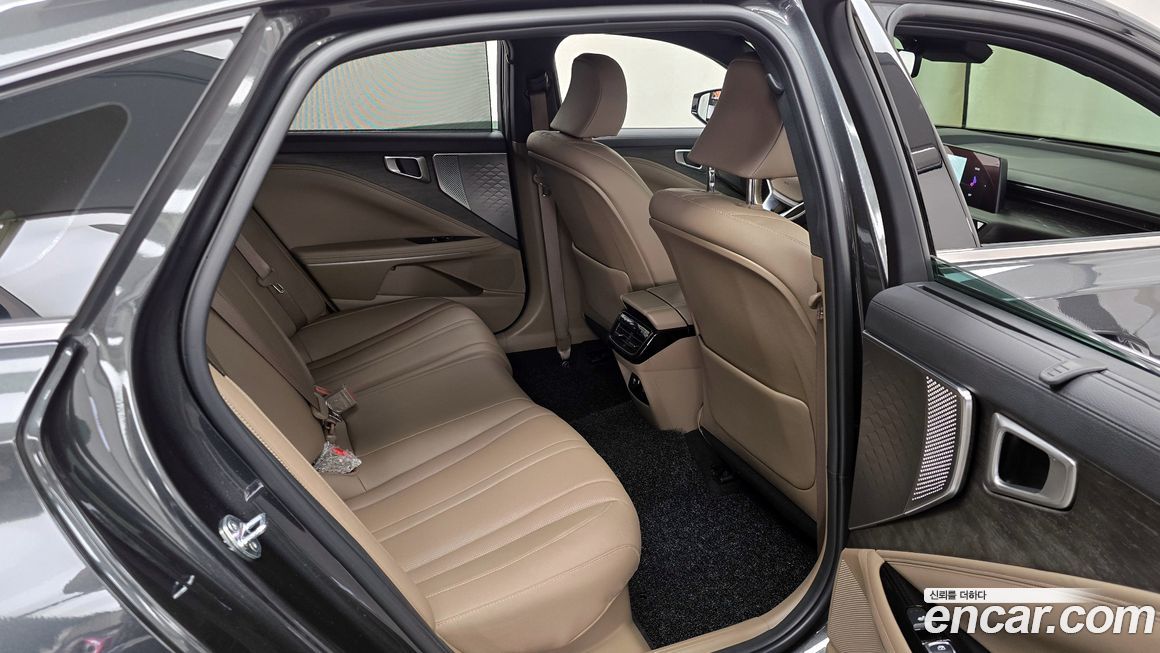 Kia K8 2024
