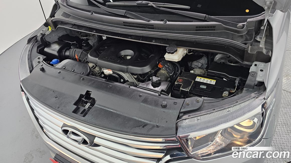Hyundai Starex 2019