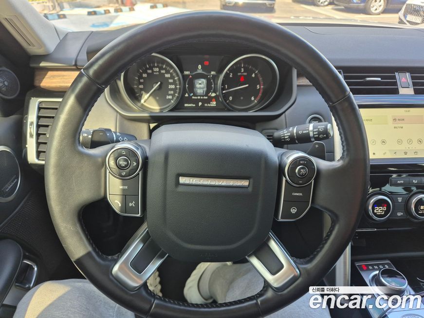 Land Rover Discovery 2017