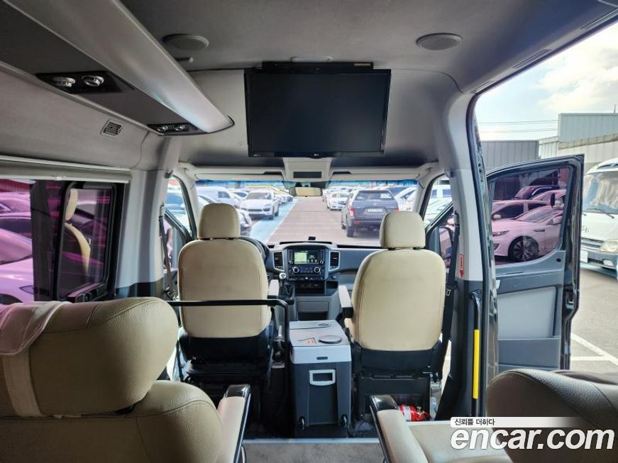 Hyundai Solati 2015