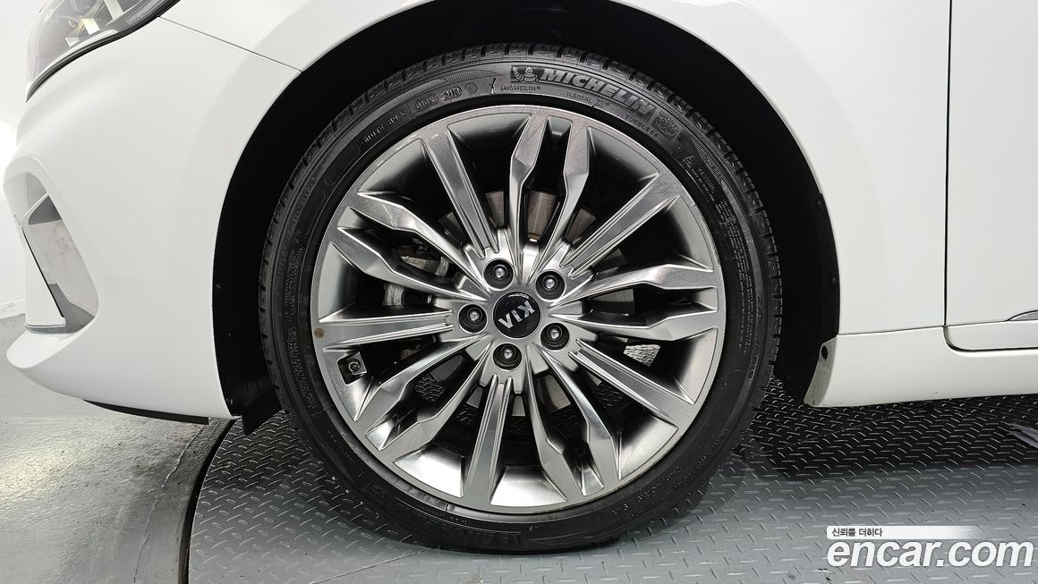 Kia K7 2020