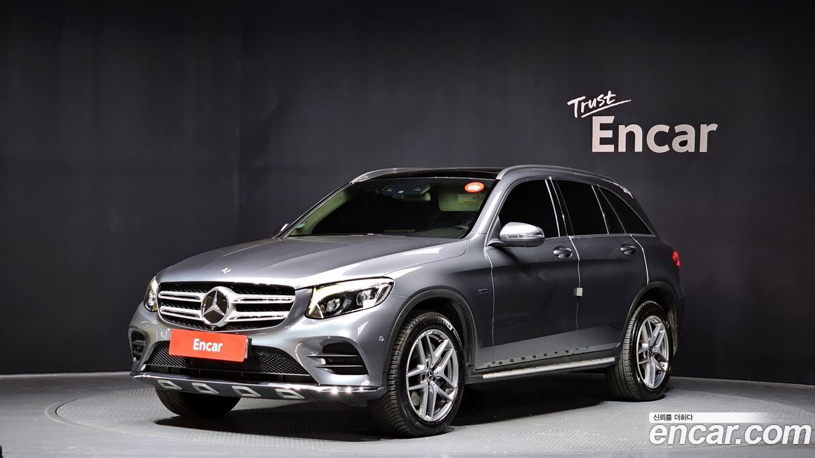 Mercedes-Benz GLC-Class 2019