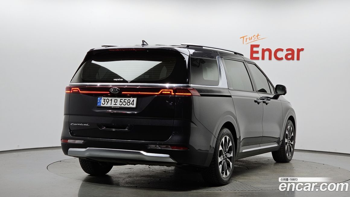 Kia Canival 2021