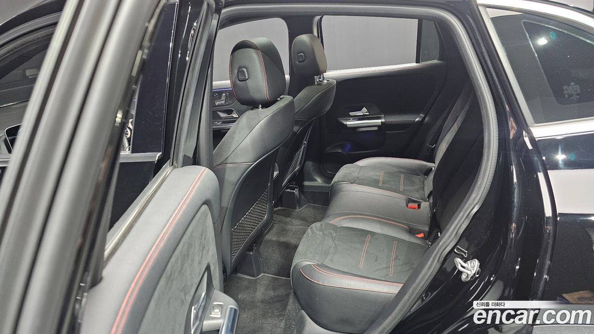 Mercedes-Benz GLA-Class 2020