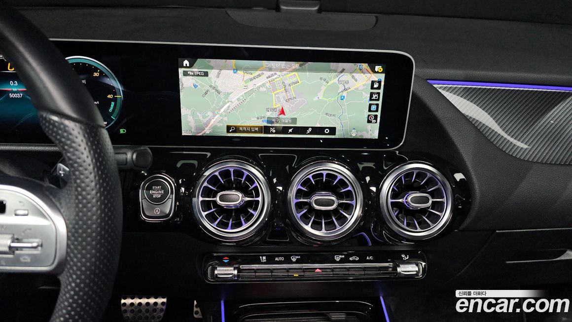 Mercedes-Benz GLA-Class 2020