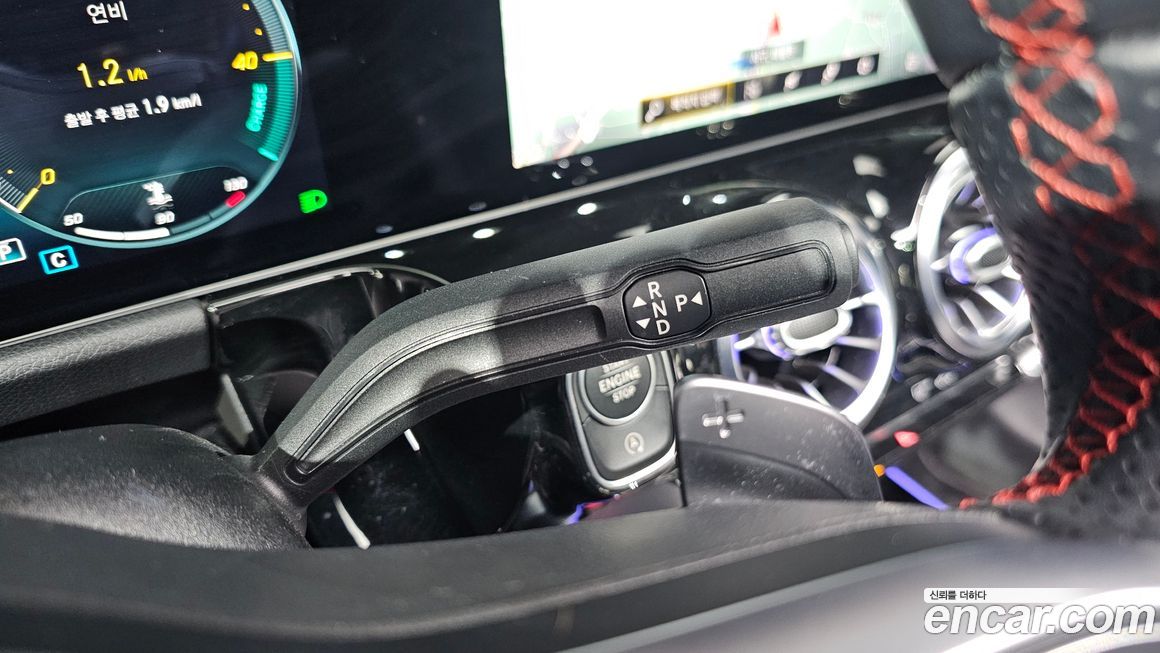 Mercedes-Benz GLA-Class 2020