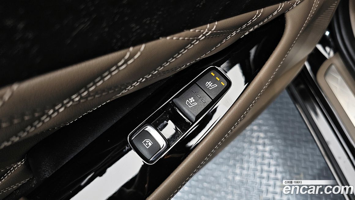Kia K8 2023